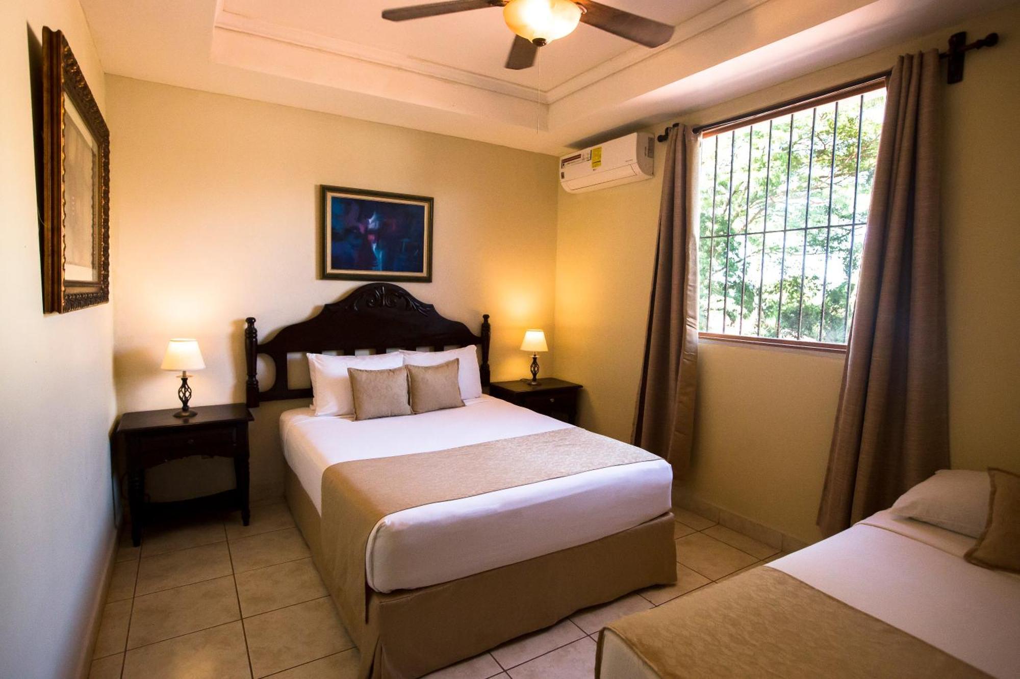 Los Altos Apartments & Studios Managua Buitenkant foto