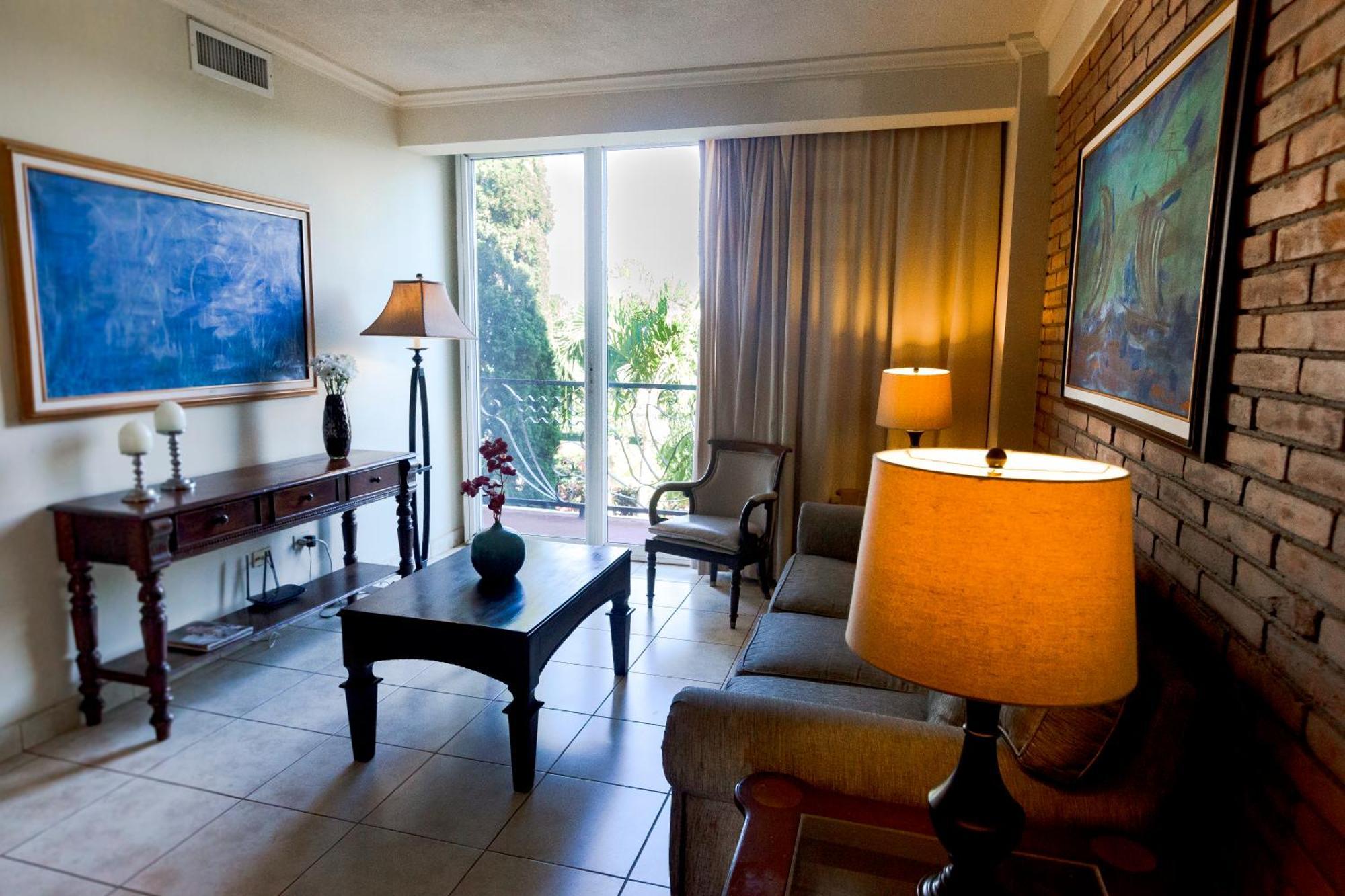 Los Altos Apartments & Studios Managua Buitenkant foto